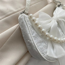 Load image into Gallery viewer, Handbag with pearls
